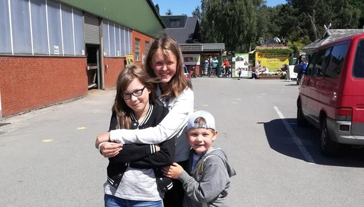 Feriebarn Emilie Og Fam . Jensen I Felm